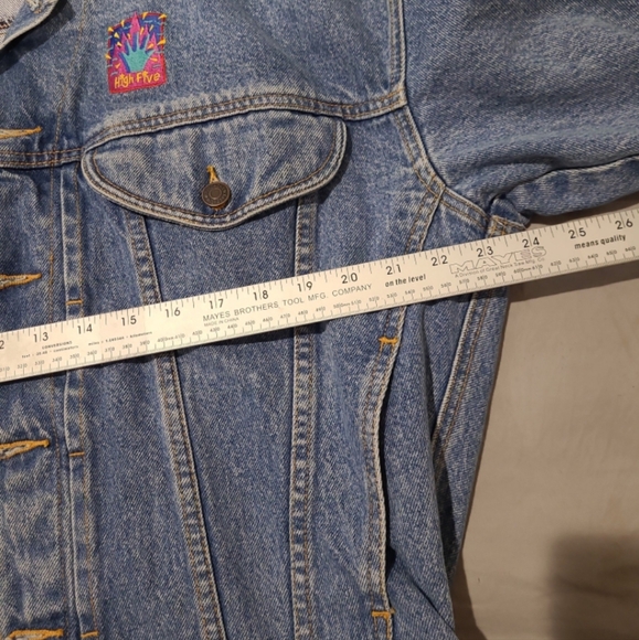 VINTAGE Jordache Original Women's SZ Sm. DENIM Jacket Trucker style boho classic - Picture 8 of 11